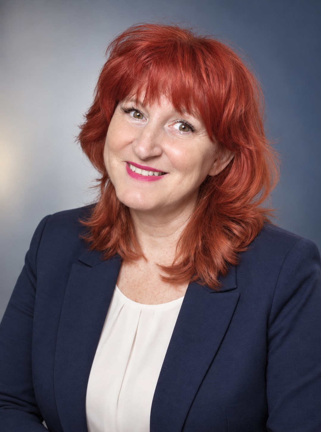 Cleopatra Marinescu, CEO von IntQu.net